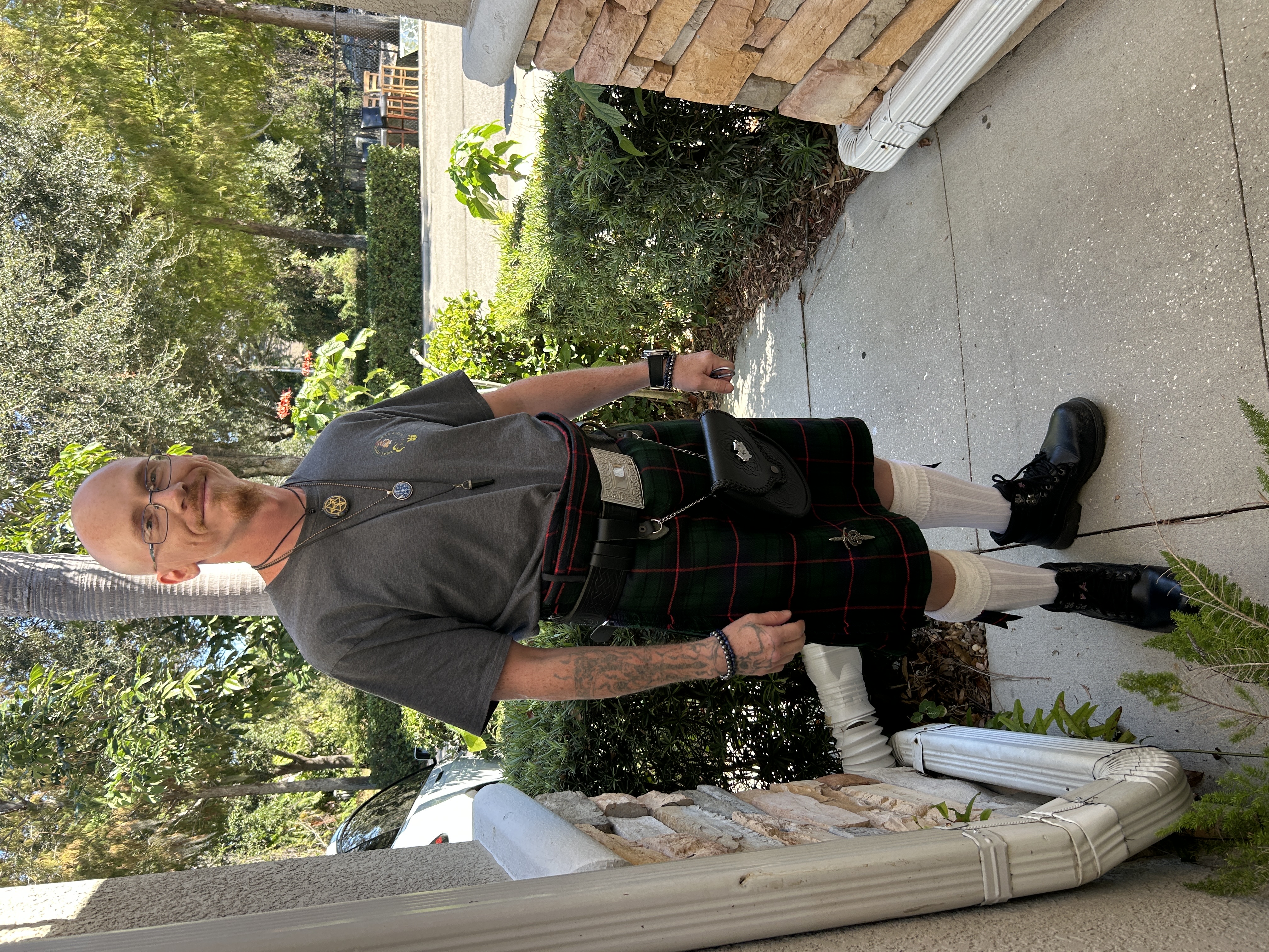 13612C30-7E11-4122-964E-06A719955C1D